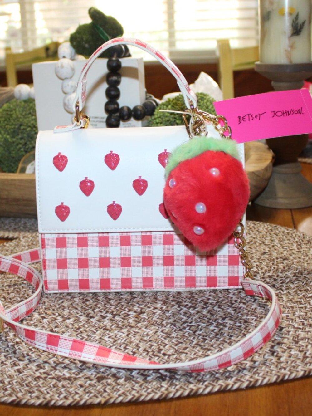NWT Betsey Johnson Red White Strawberry crossbody purse DARLING! FUN! - Picture 3 of 15